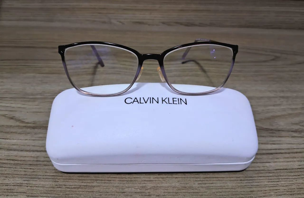 Armação de óculos feminino Calvin Klein 