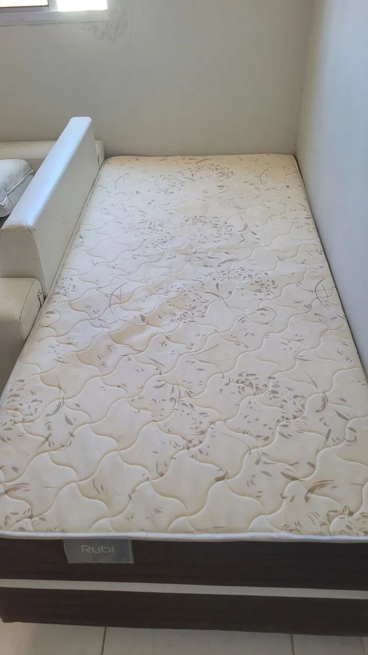 Cama box solteiro muito conservada e sem marcas  - Foto 3