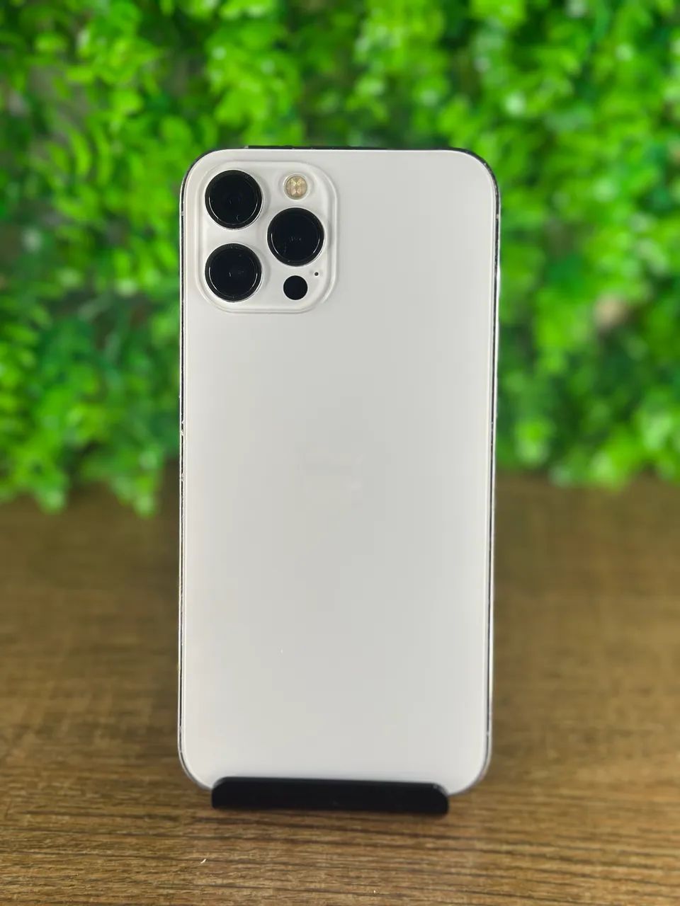 IPhone 12 Pro Max 256gb orginal - Celulares e Smartphones