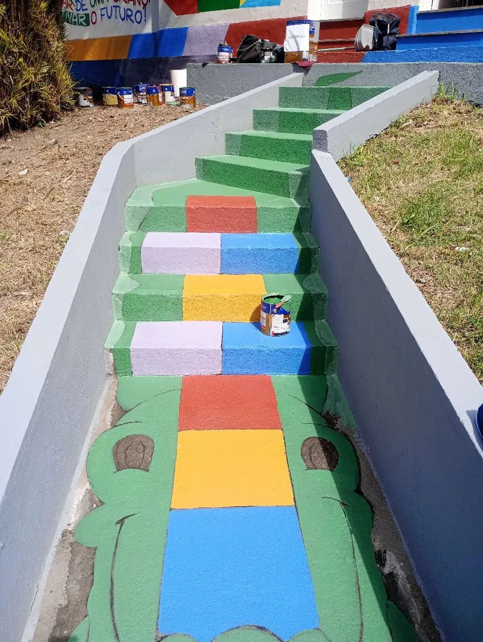 ? TRANSFORME SUA ESCADA COM ARTE! GRAFFITI PERSONALIZADO - Foto 4