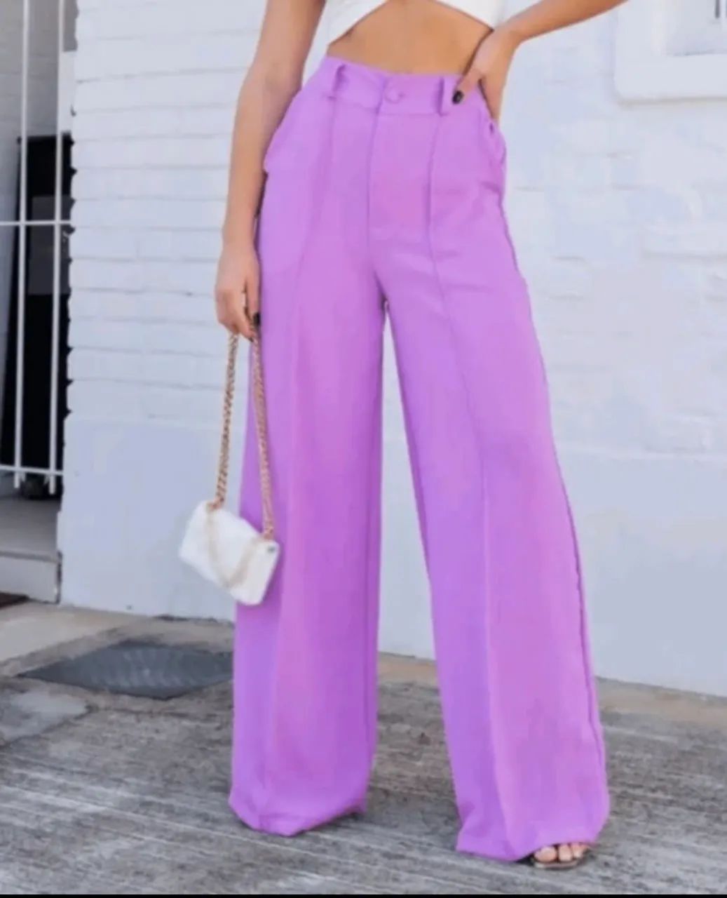 Pantalona lilás 