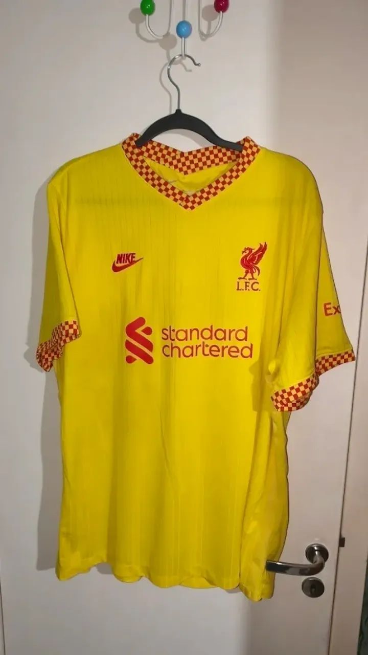 Camisa Liverpool 2021-22
