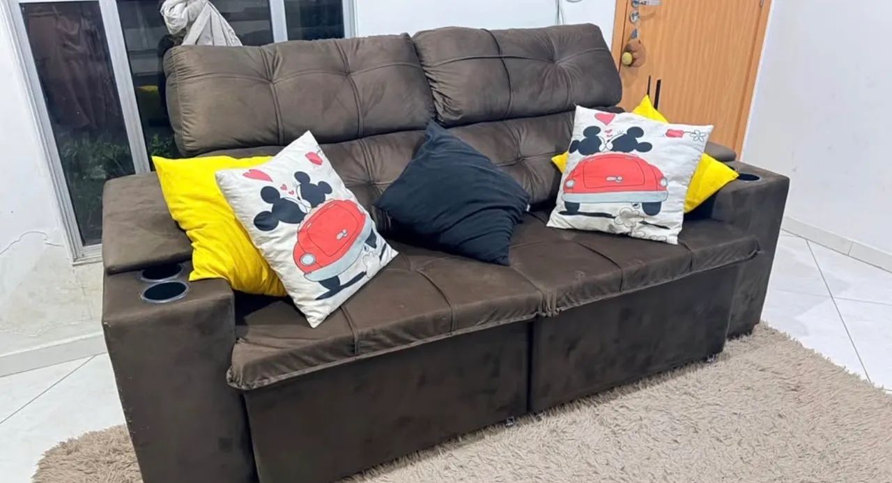 Sofá retrátil e inclinável com molas ensacadas e porta copo - Foto 5