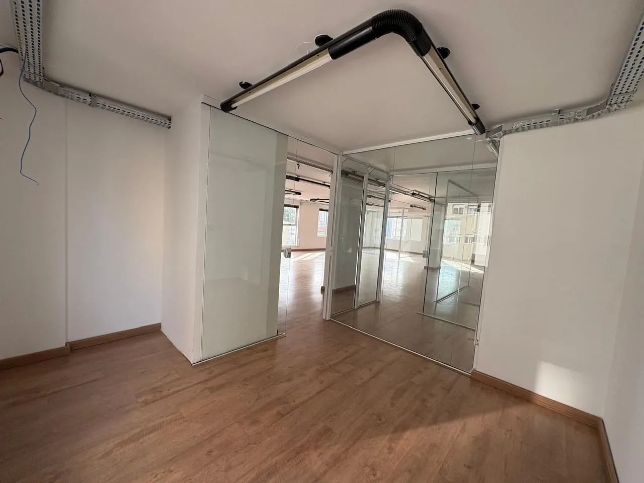 Otima sala comercial 220 metros 2 vagas - Foto 3