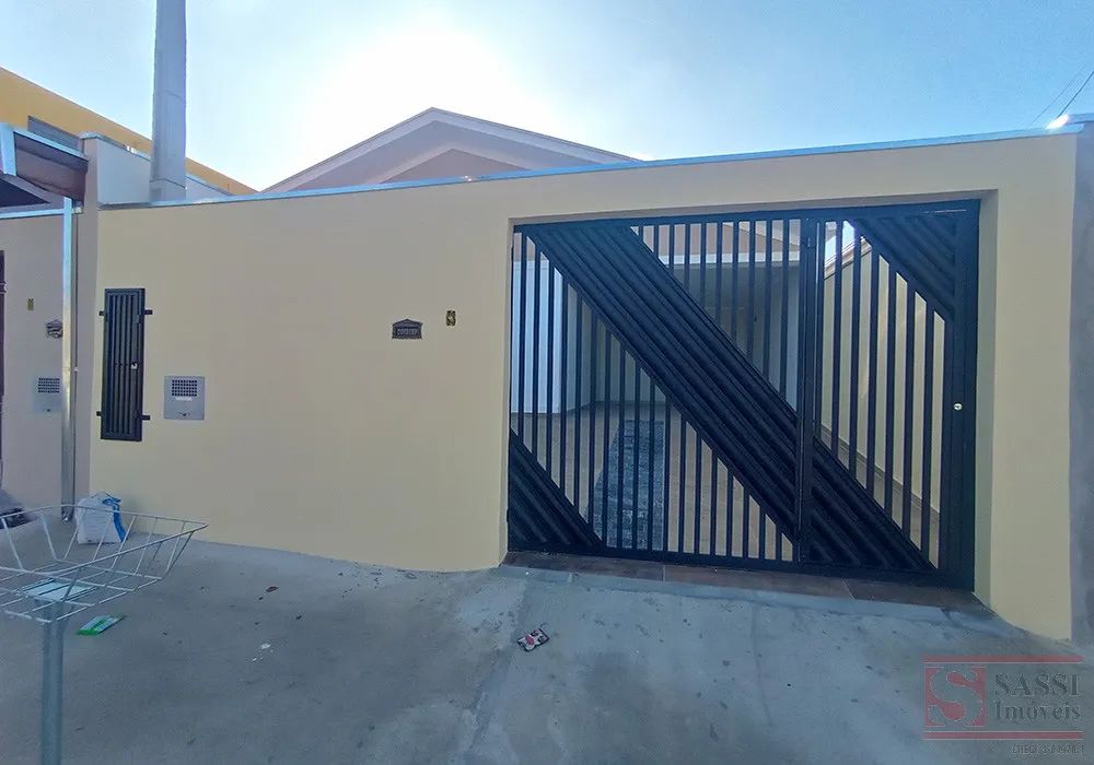 Casa em JARDIM NOVA SUIÇA