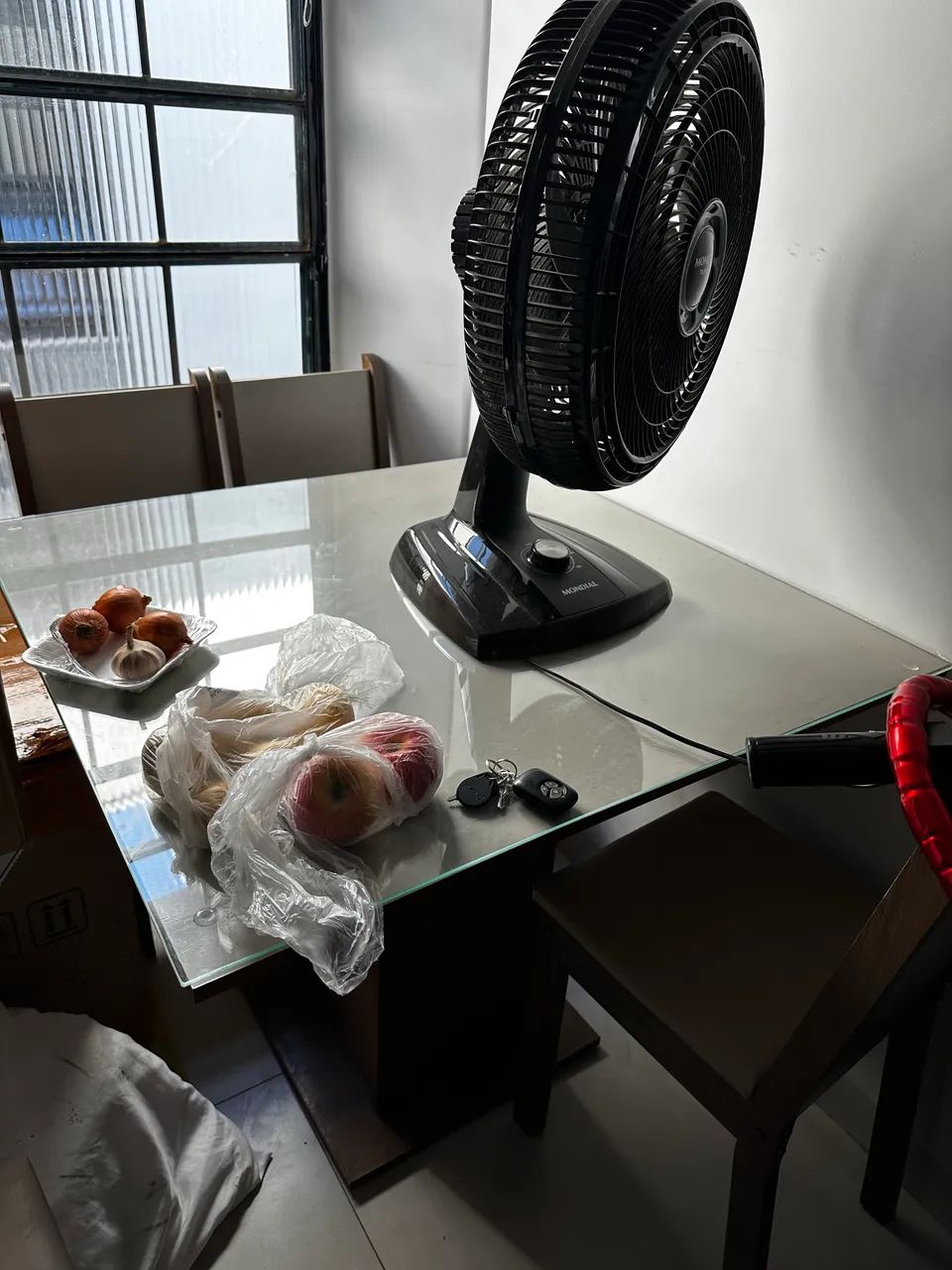 Mesa 4 cadeiras 380,00 - Foto 3