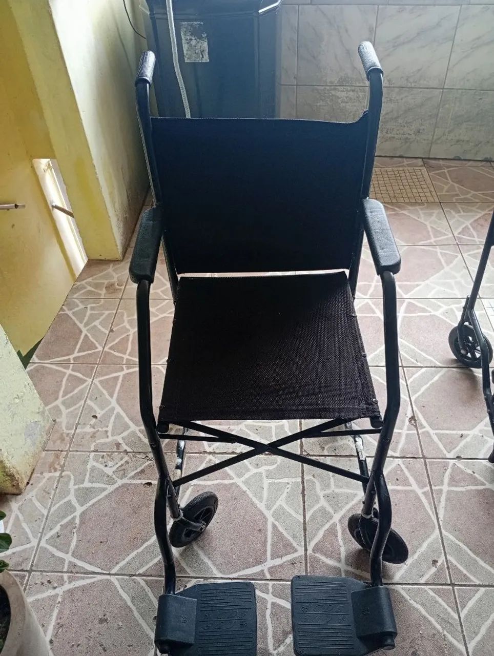 Cadeiras de Roda e banho  - Foto 3