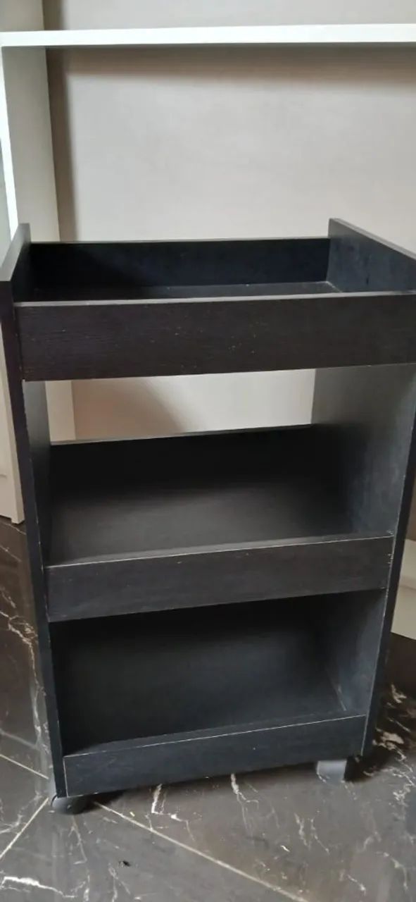 Lavatório cadeira e carrinho auxiliar - Foto 4