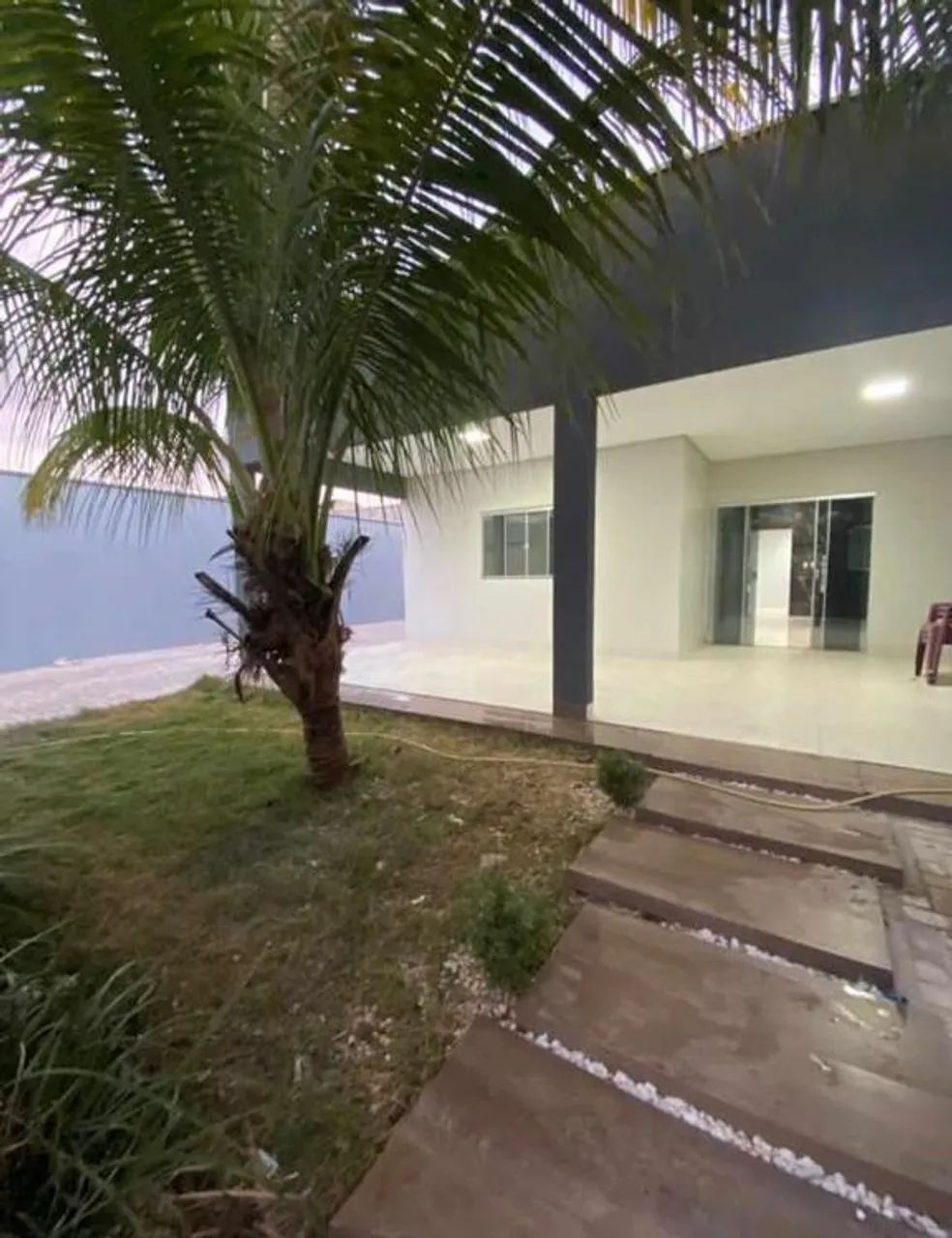 Casa 2 quartos com área gourmet e amplo terreno no Jardim Laila - Foto 2