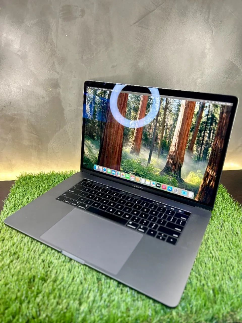 MacBook Pro 2019 15,4 polegadas-Core i7 - 16gb ram - 512gb SSD - Foto 3