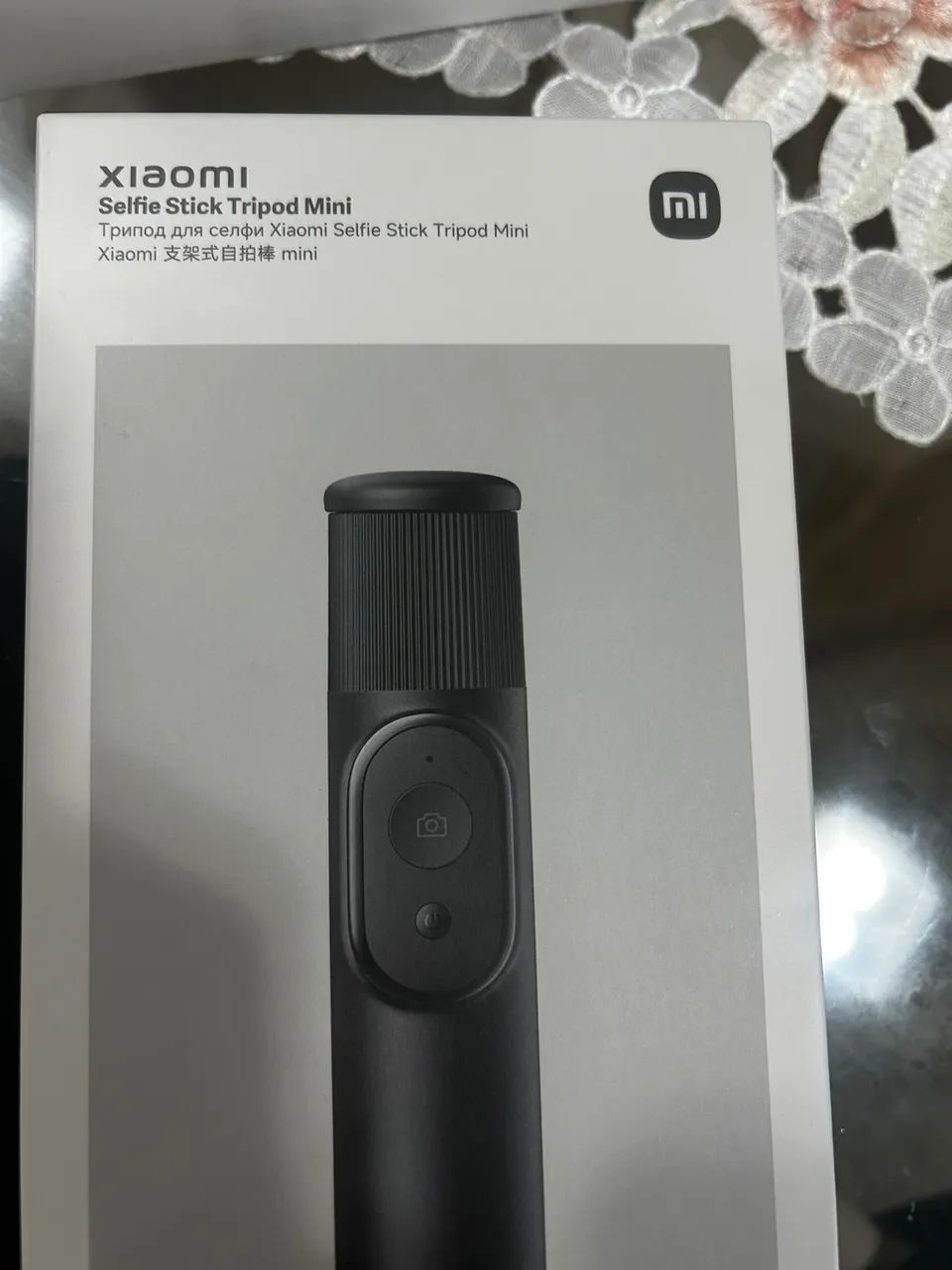  Bastão de selfie e tripé Bluetooth 
