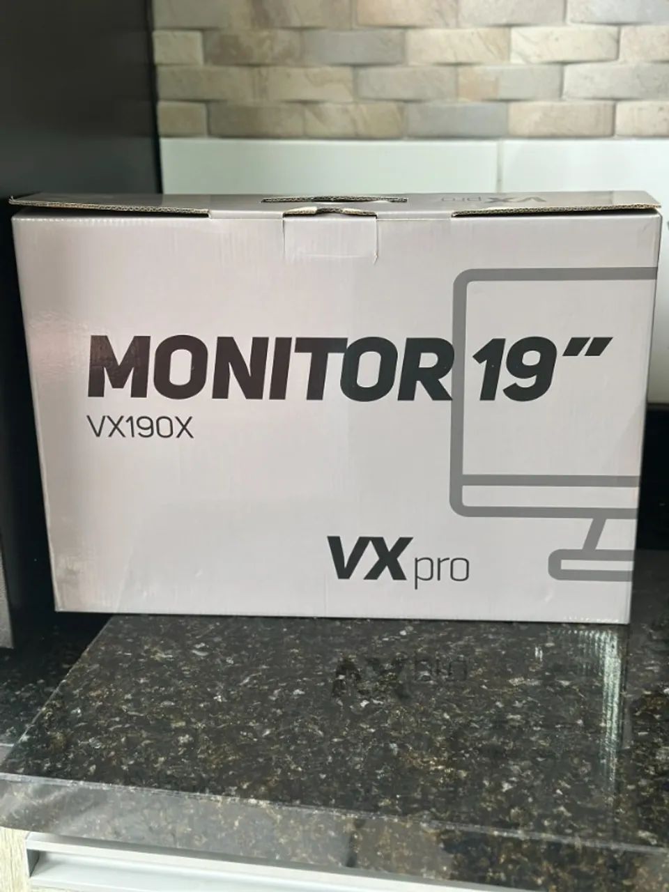 Monitor 19" com HDMI