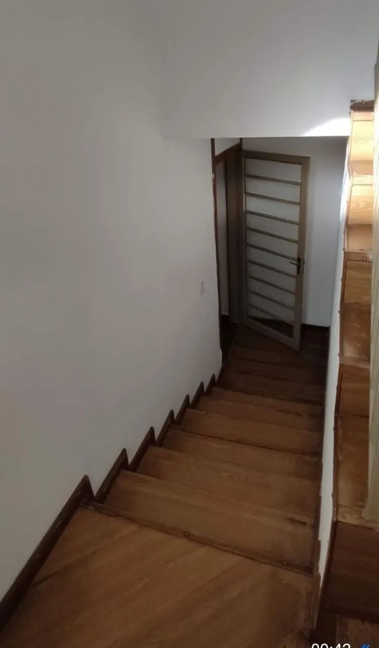 Sobrado 5 quartos com quintal grande - Próximo à Praça da Bíblia - * - Foto 5