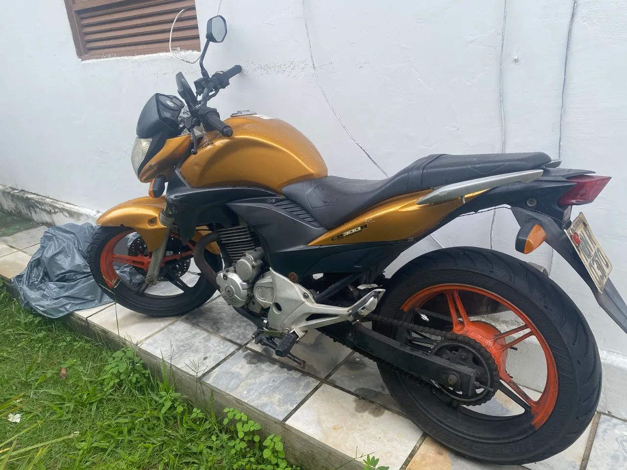 Cb 300 - Foto 2