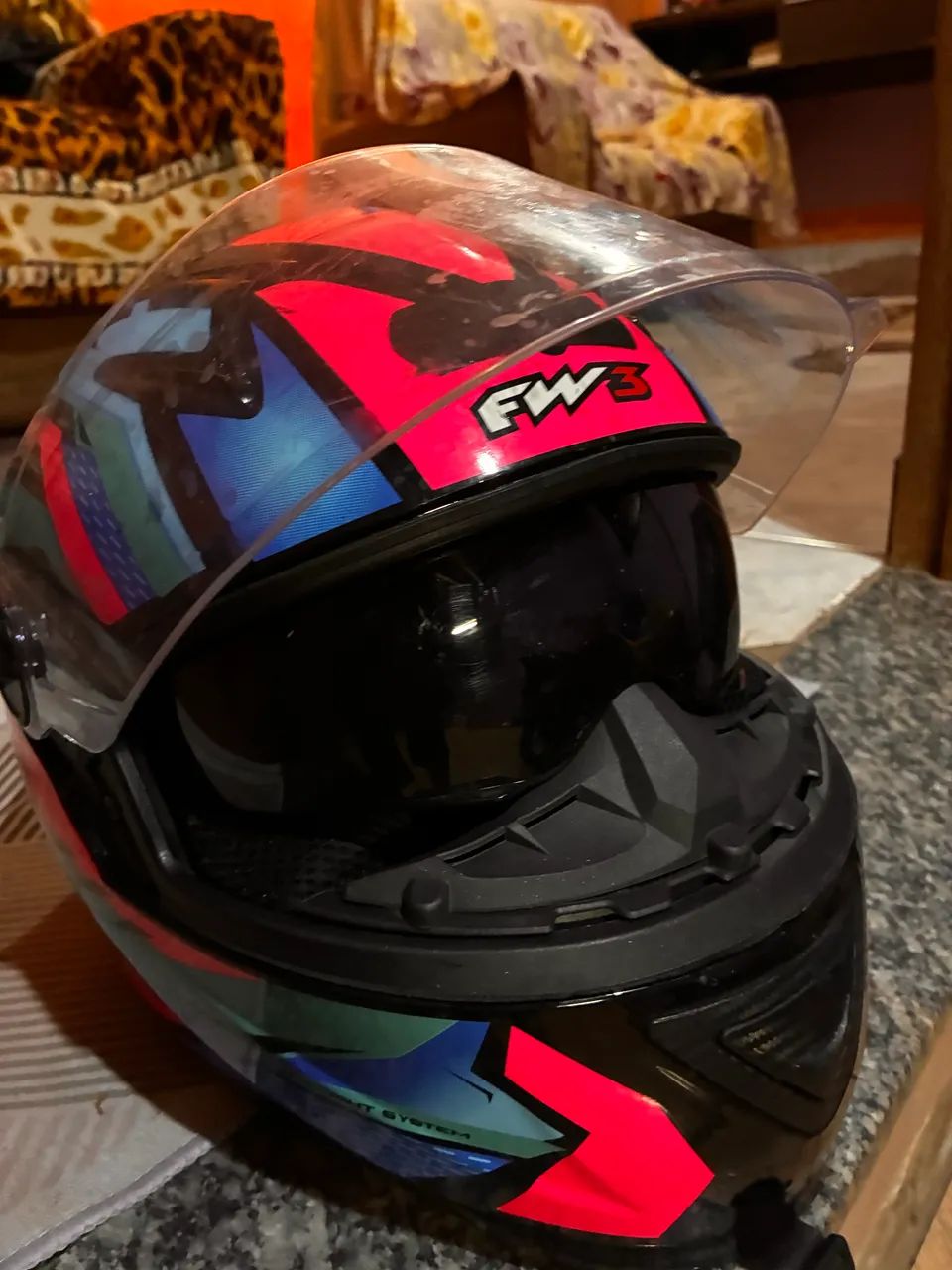Capacete fw3  - Foto 2