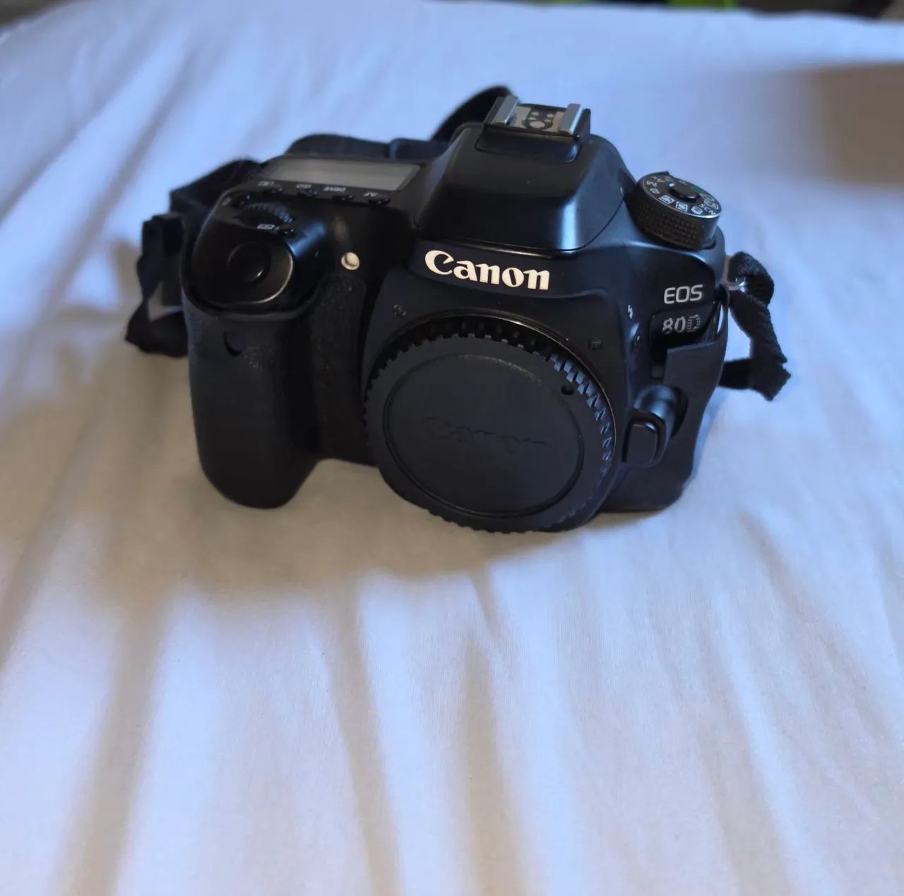 Camera Canon EOS 80D - Foto 2