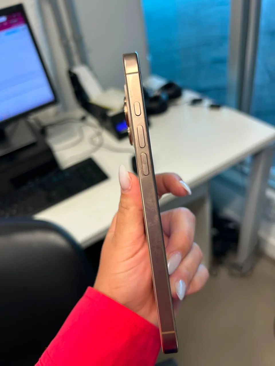 iPhone 16 pro Max 256 perfeito  - Foto 3
