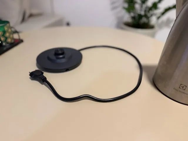 Chaleira Elétrica Electrolux 1,7L Experience com Desligamento Automático (EEK25) - Foto 4