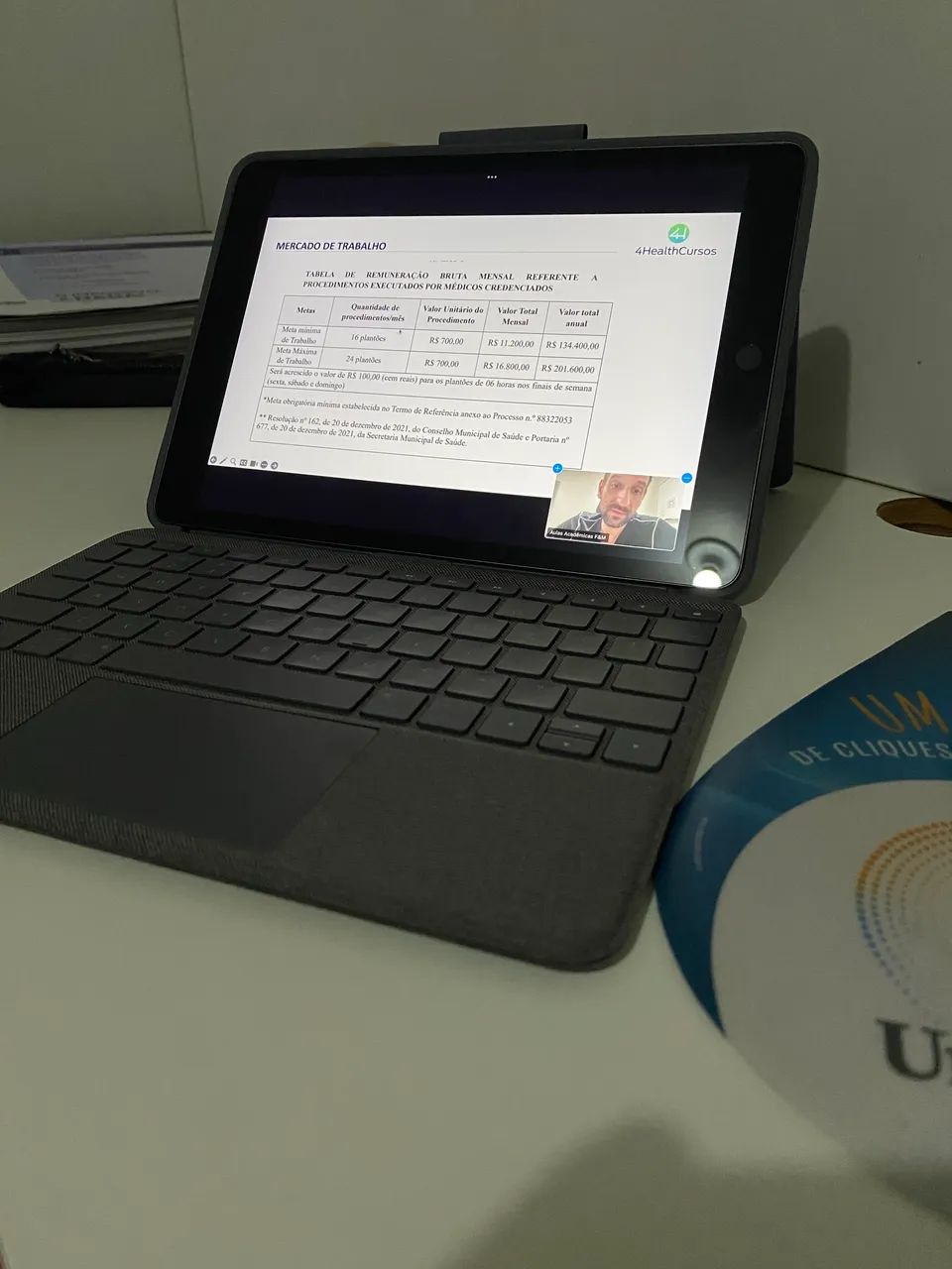 iPad 9ª Geração 64GB + Logitech Combo Touch - Foto 3
