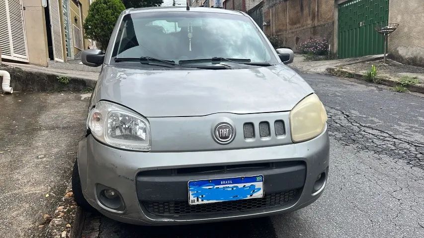 Fiat Uno Attractive 1.4 EVO Fire Flex 8V 4P 2012 - Foto 3