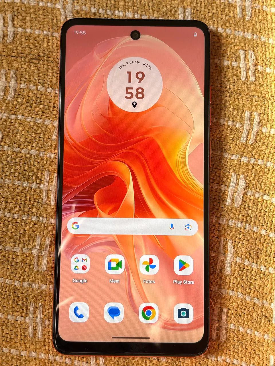Moto G04s