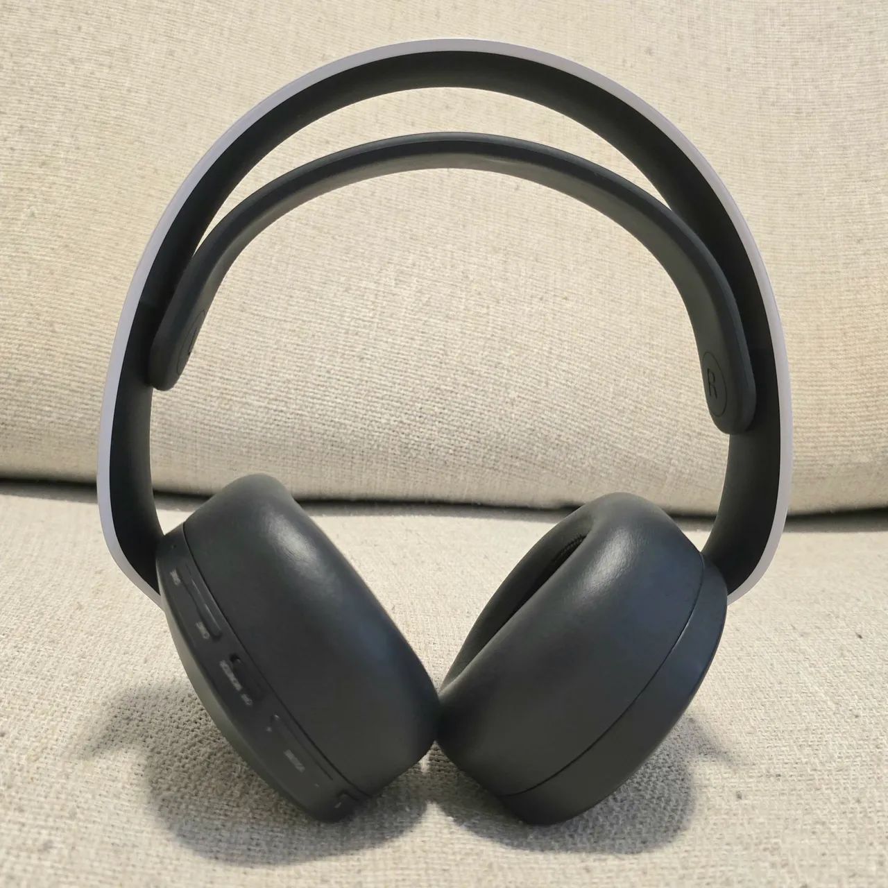 Headset Sony PULSE 3D PS4 e PS5 - Foto 4