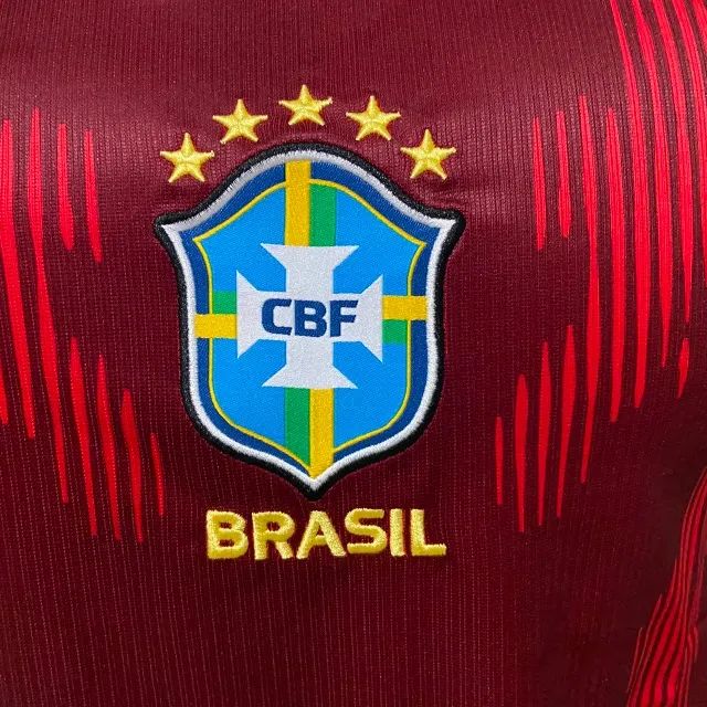 Camisa do Brasil Vermelha - 2026 - Foto 2