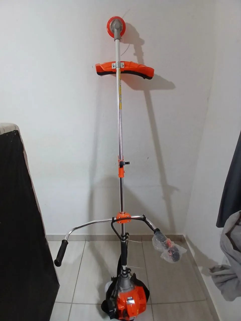 Roçadeira e motopoda