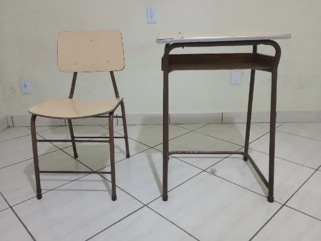 Mesa escolar com Cadeira  - Foto 4