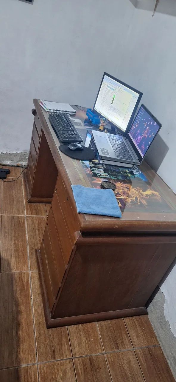 Mesa de escritório 440255891982919681
