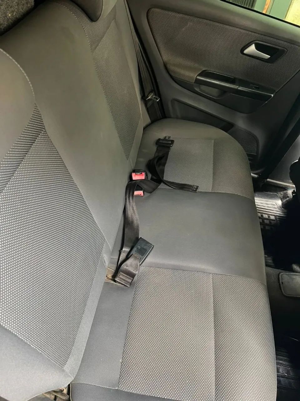 Volkswagen Fox 1.0 MI Total Flex 8V 5P 2011 - Foto 5