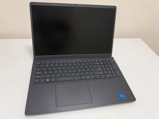 Dell Vostro 3520 i5 11ª Geração 8GB SSD 256GB Teclado Iluminado Biometria - Foto 2
