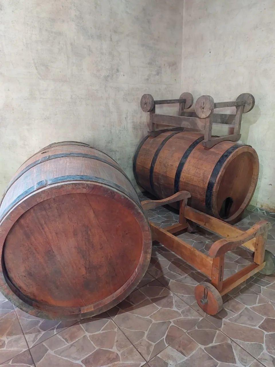 Pipas de vinho não mais fabricadas.