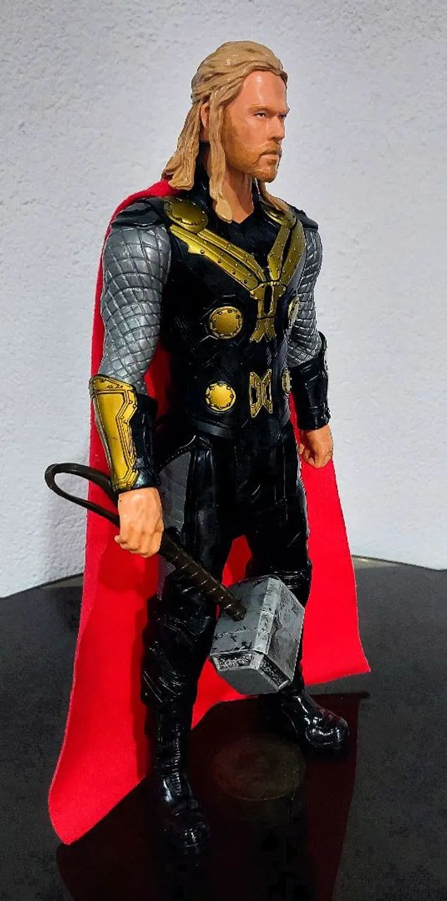 Boneco Thor Eletronic Tech , Marvel Avengers 30 Cm Titan Hero, Disney Store EUA  - Foto 5