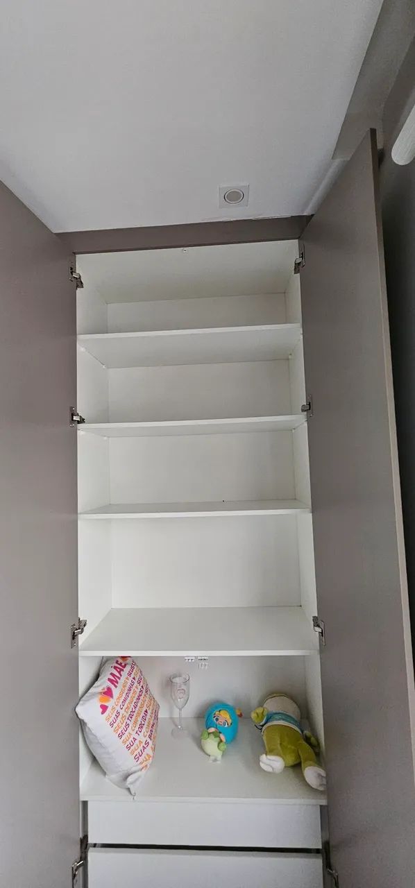 Armário 6 portas em MDF com acabamento em laca  - Foto 5