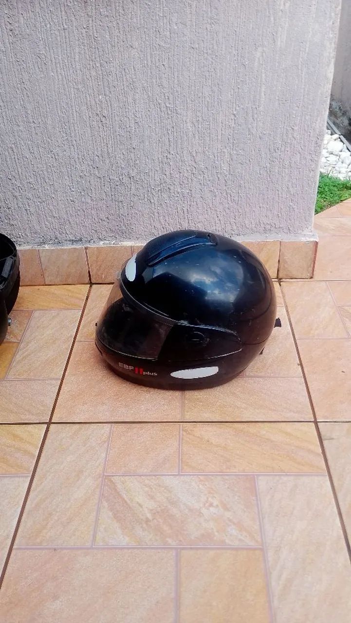 Capacete de moto ebf