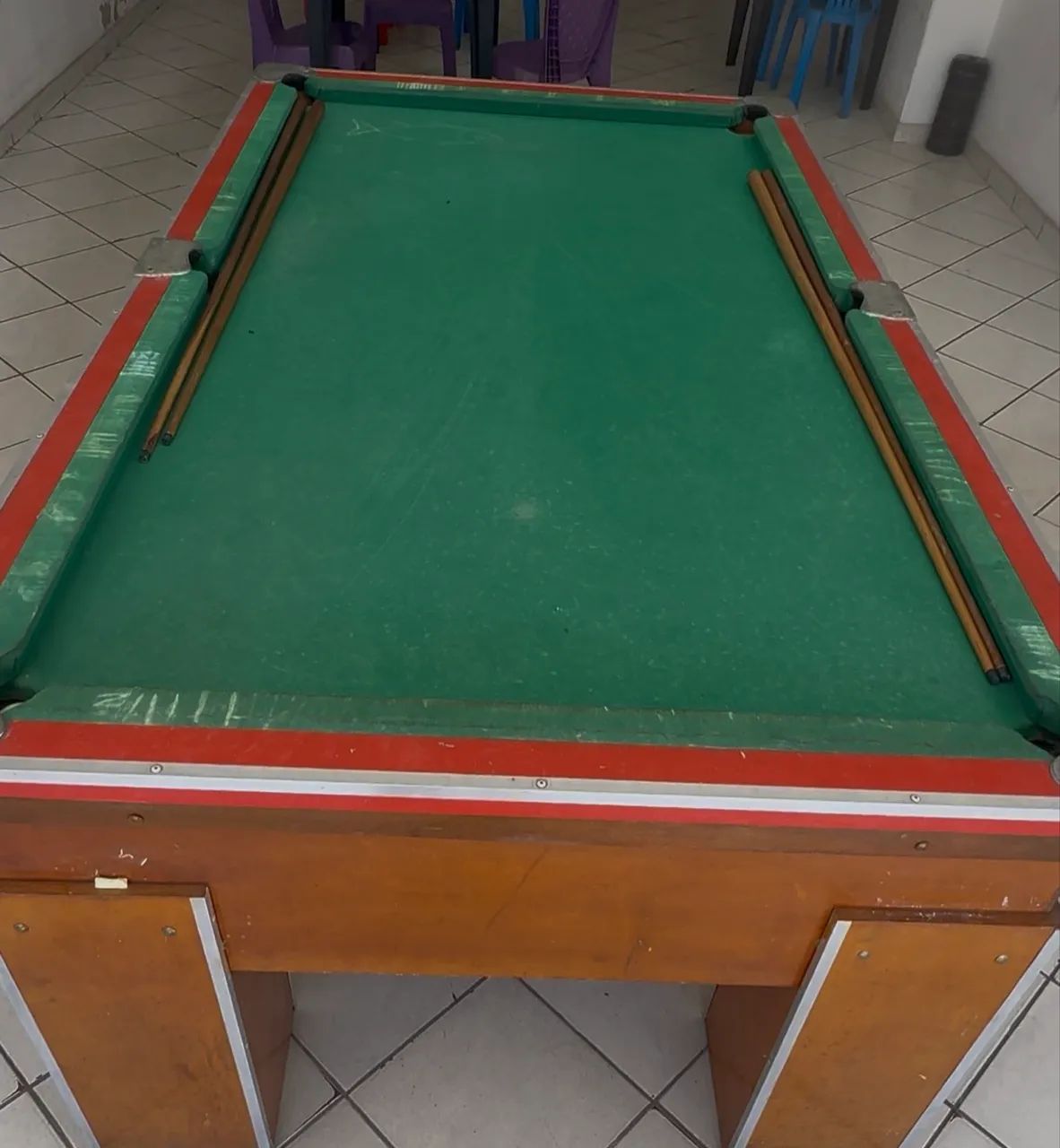 Sinuca, 4 tacos e jogo de bolas - Foto 2