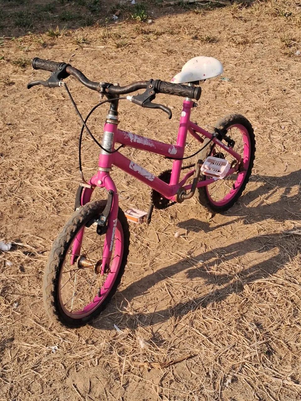 Bicicleta infantil aro 16 - Foto 4