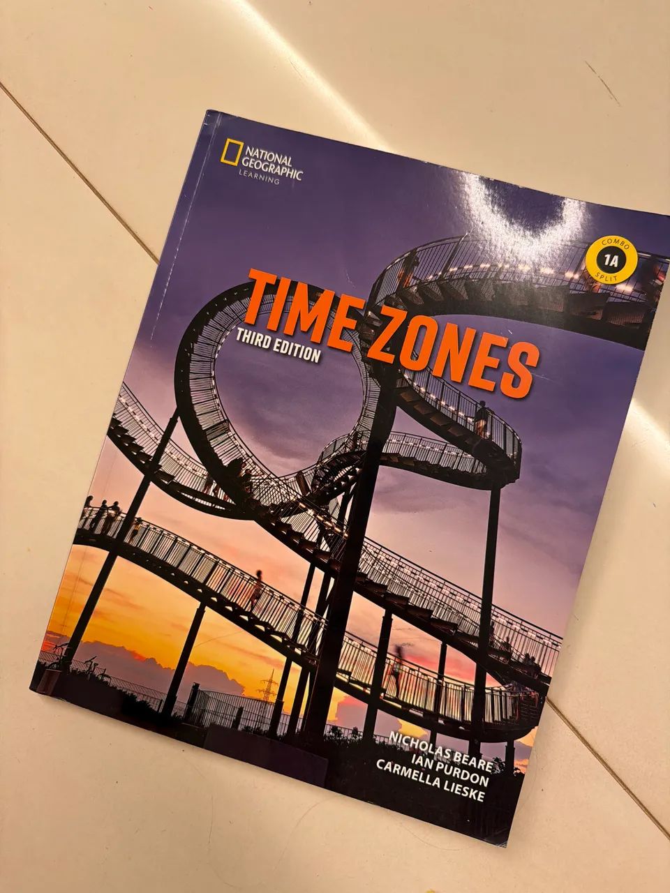 Livro Time Zones Third Edition 