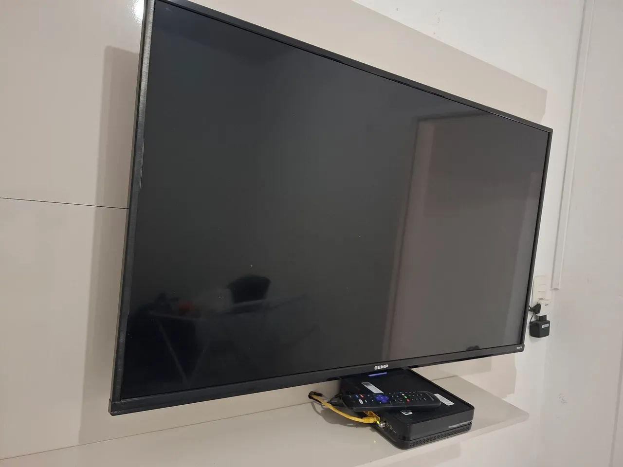 Tv smart 43 Semp Roku - Foto 5