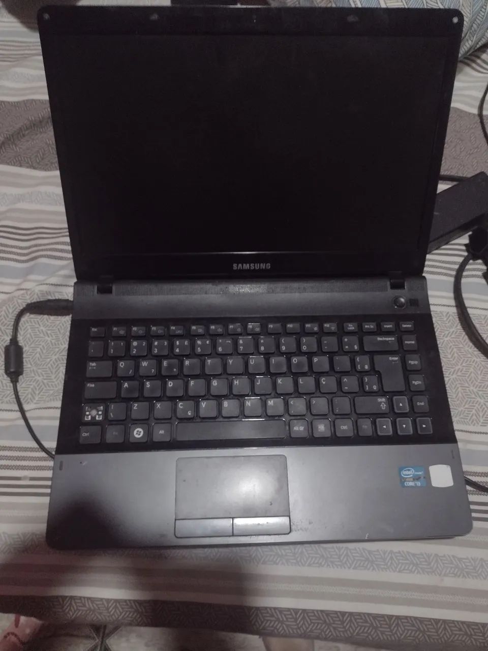 VENDO NOTEBOOK SAMSUNG COM DEFEITO - Foto 3