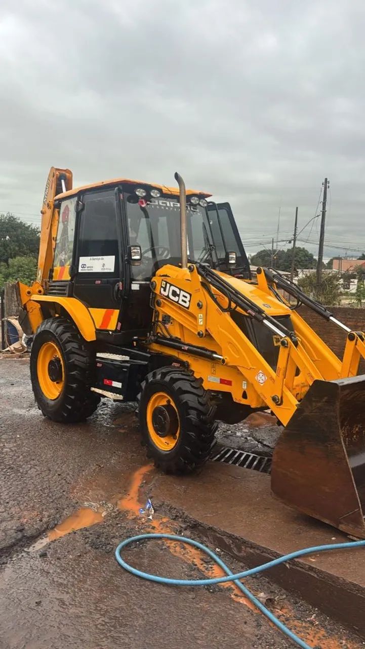 RETROESCAVADEIRA JCB 3CX  2024 - Foto 2