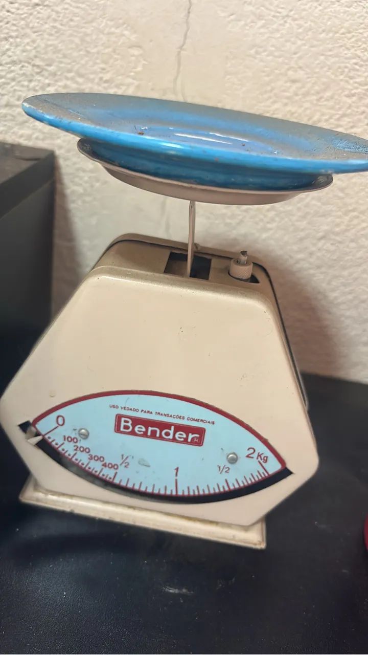 Balança Bender antiga 
