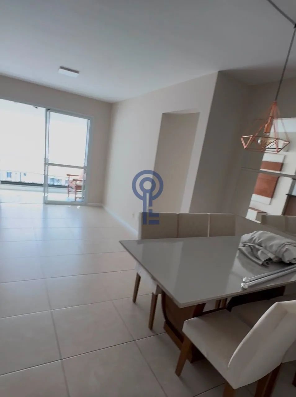 Apartamento com 2 suítes- 2 vagas - Bairro Abraão - Foto 3