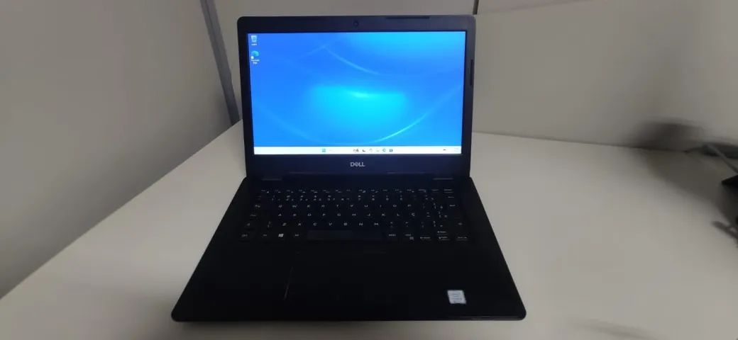 Notebook Dell Vostro Core i3 Memória 4GB / SSD 256GB / Tela 14