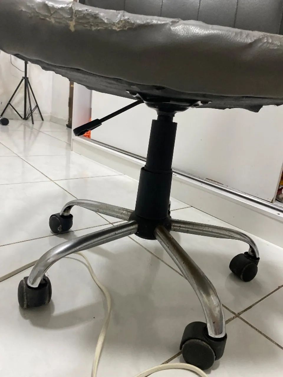 Cadeira de escritório  - Foto 5