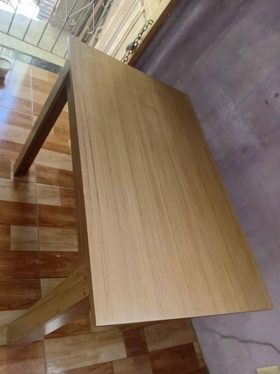 Mesa em bom estado de uso 108 x67.5 - Foto 3