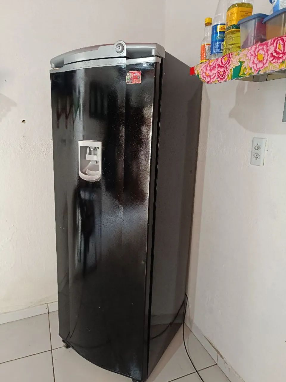 Vendo geladeira Eletrolux  - Foto 3