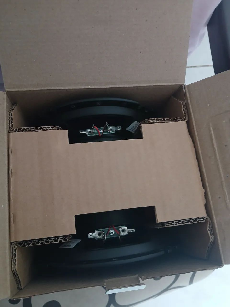 Alto falante jbl de 6 polegadas 80 rms  - Foto 2