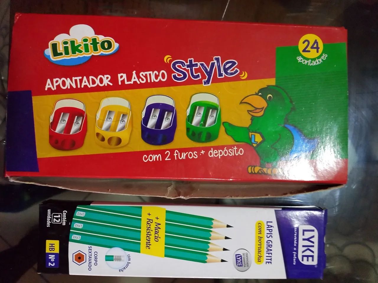 LOTE MATÉRIAS ESCOLAR apontador tesoura kids lápis cor etc - Foto 4